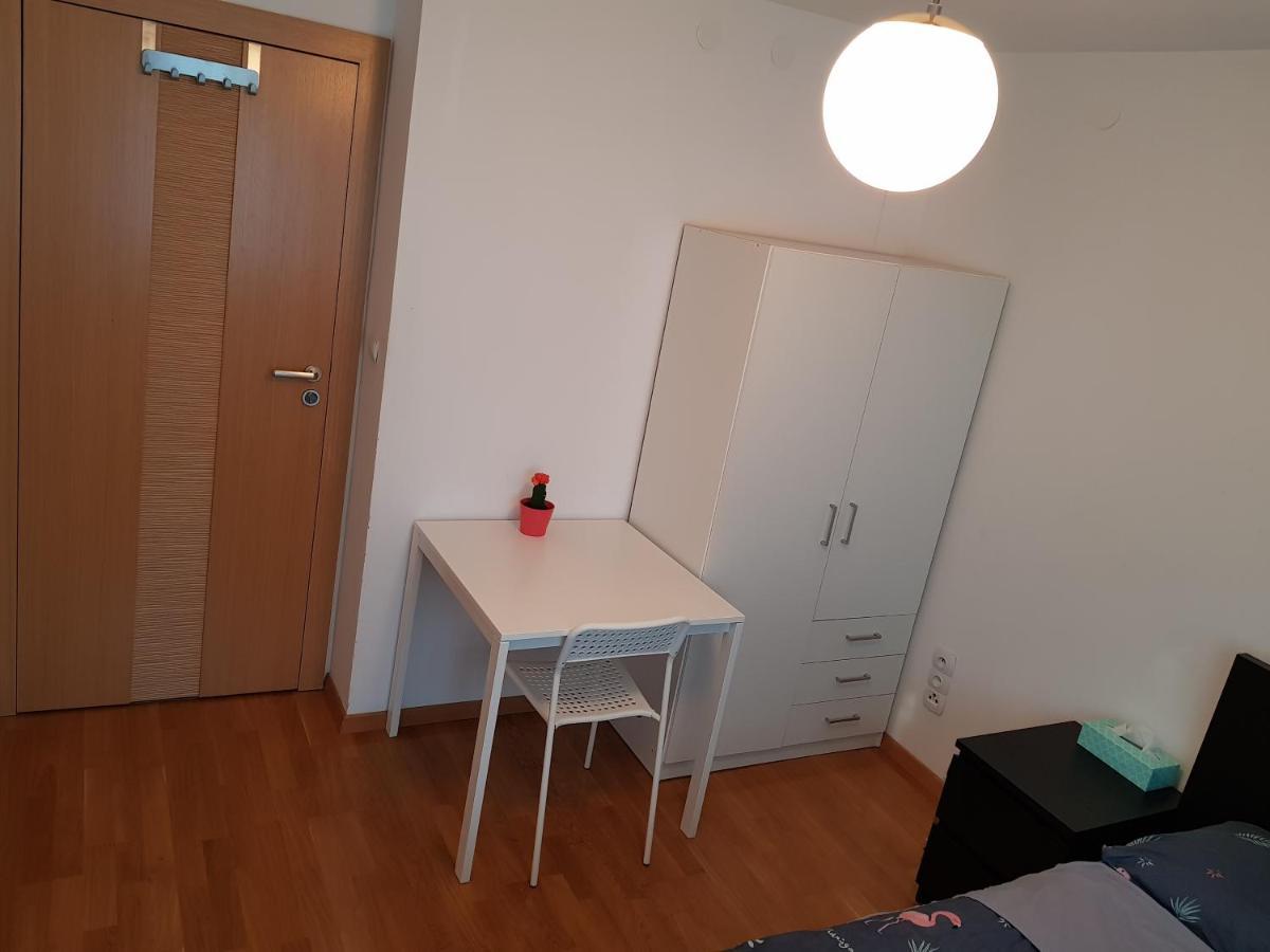 Mirrorroom Pl Citycenter Varšava Exteriér fotografie