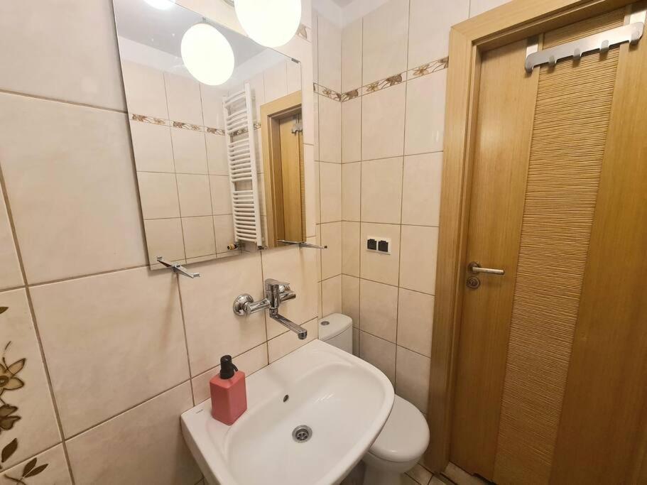 Mirrorroom Pl Citycenter Varšava Exteriér fotografie